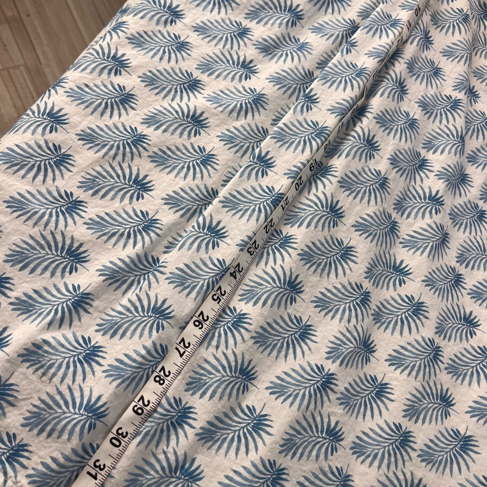 Johnnie-O Hangin Out Button Down - Picture 6 of 6